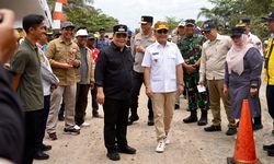 Gubernur Kalteng Targetkan Perbaikan Jalan Lingkar Luar Selatan Sampit Rampung 2026