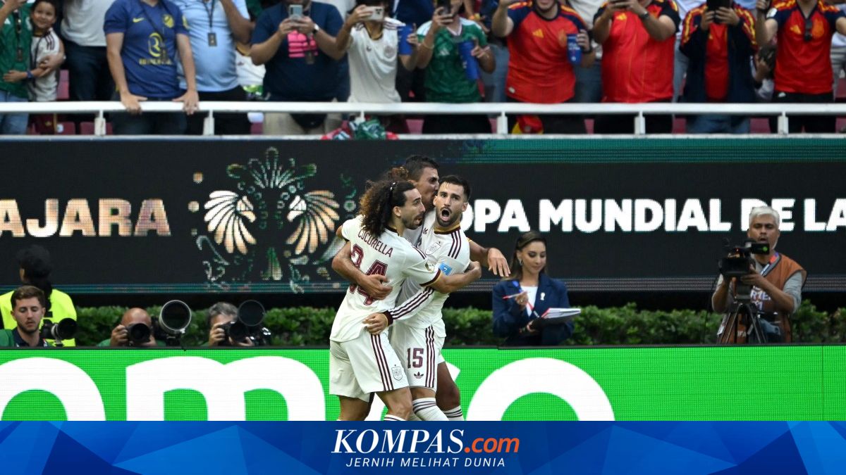 Hasil HT Uruguay Vs Spanyol 0-1: Gol Alex Baena Buat La Celeste Keringat Dingin