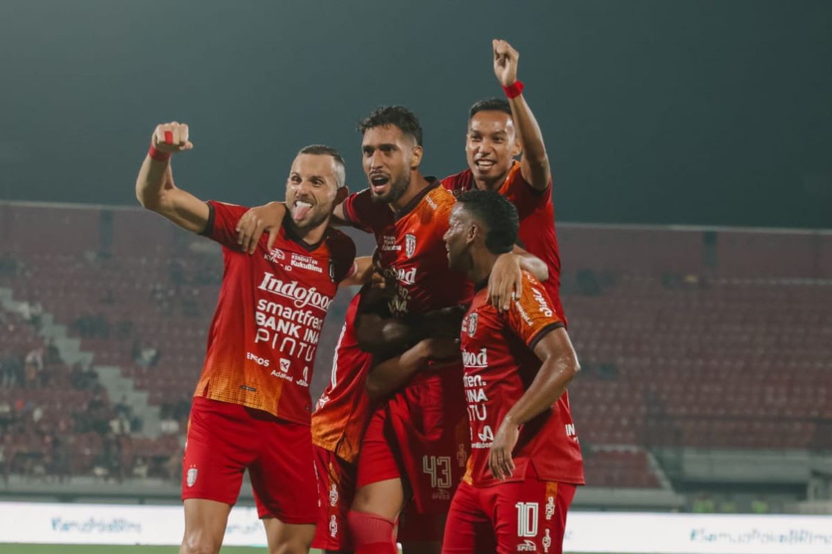 HT Barito Putera Vs Bali United, Privat Mbarga Bawa Serdadu Tridatu Unggul  1-0