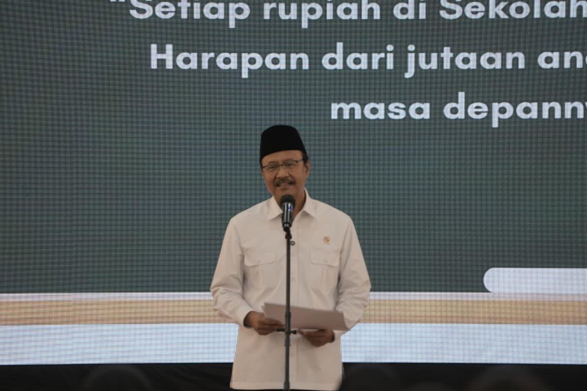 Menteri Sosial (Mensos) Saifullah Yusuf (Gus Ipul) dalam&nbsp;kegiatan Pelatihan Pengelola Keuangan Sekolah Rakyat di Pusat Pelatihan, Pendidikan, dan Pengembangan Profesi (Pusdiklatbangprof) Kemensos, Jakarta, Rabu (3/9/2025).