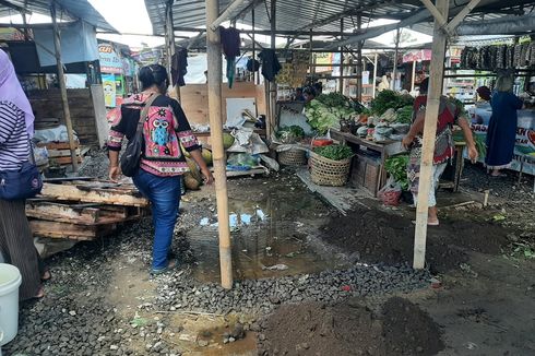 Lapak Sementara Pedagang Pasar Godean Tak Layak, Bupati Sleman Digugat