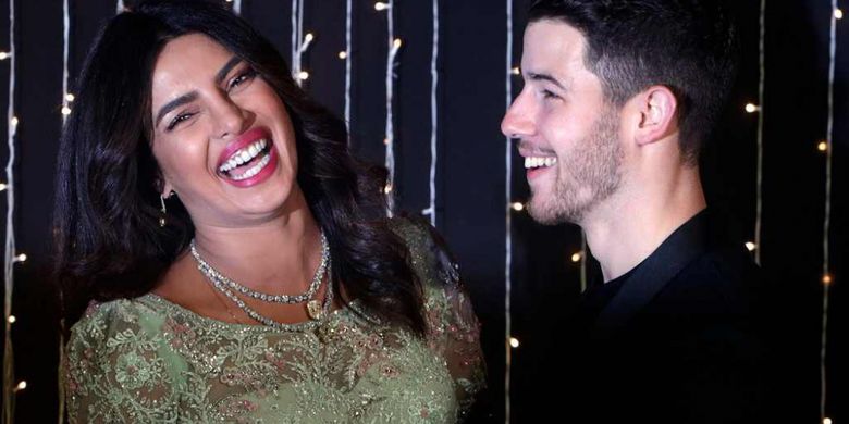 Priyanka Chopra Dan Nick Jonas Ucapkan Selamat Datang Pada Anggota Keluarga Baru