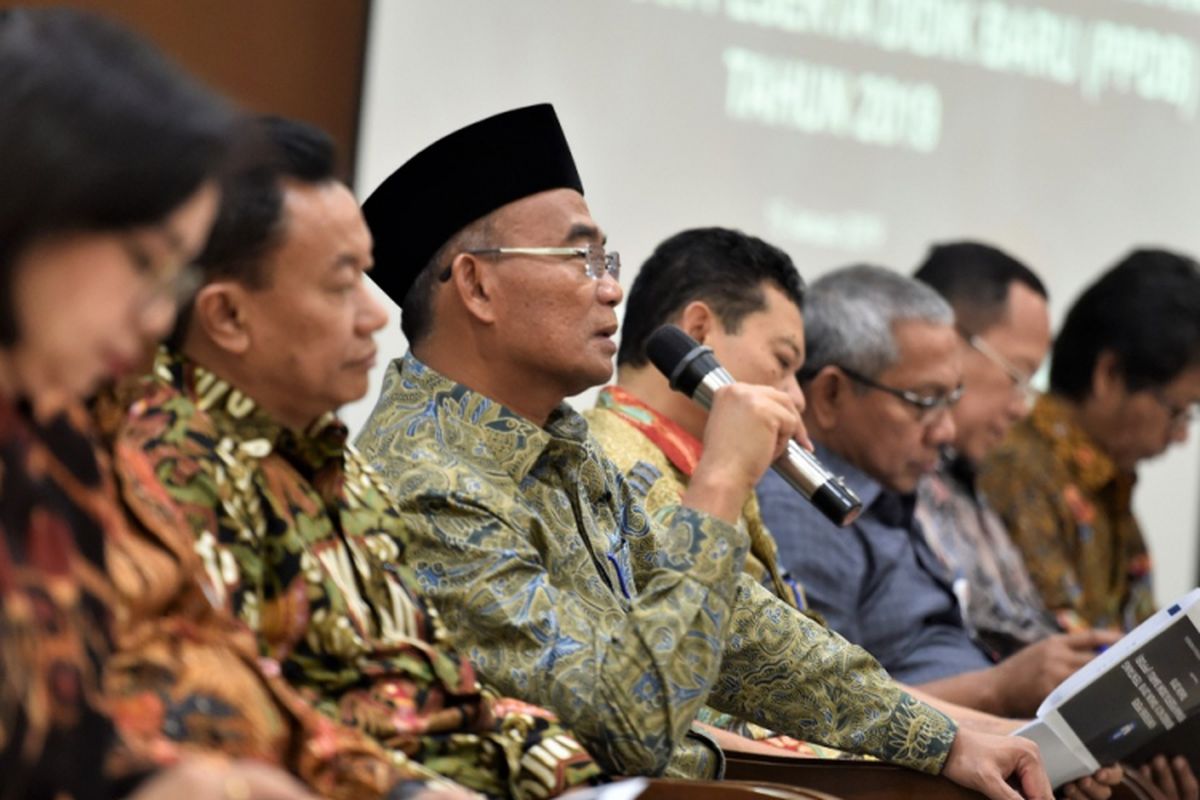 Menteri Pendidikan dan Kebudayaan (Mendikbud) Muhadjir Effendy menegaskan PPDB tahun 2019 merupakan bentuk penyempurnaan dari sistem zonasi yang sudah dikembangkan.