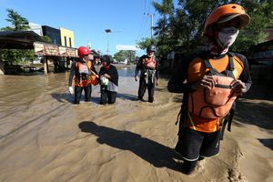 Menhan Tinjau Lokasi Banjir Aceh: Pengungsi Butuh Bantuan Cepat