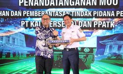 Cegah Pencucian Uang, KAI dan PPATK Teken MoU Pengawasan Keuangan
