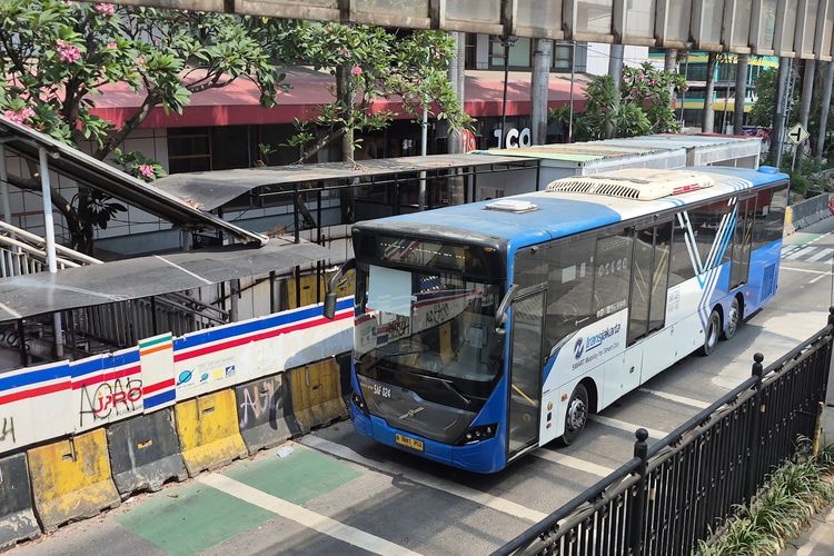 Transportasi Publik Jakarta Tak Sekadar Mobilitas, tapi Penopang Hidup Warga
