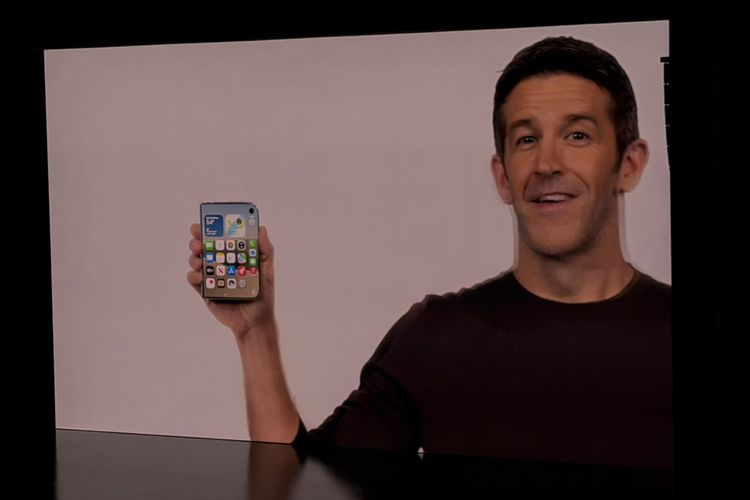 CEO Baru Apple John Ternus Dikabarkan Siapkan PHK, Ini Alasannya