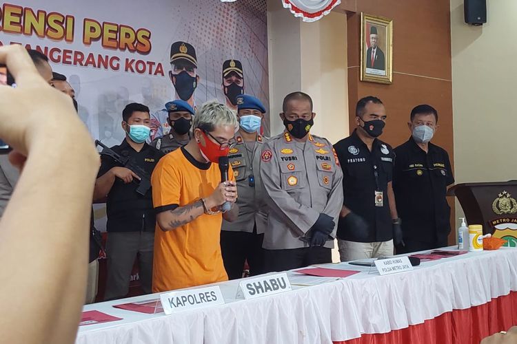 Coki Pardede resmi jadi tersangka kasus narkoba jenis sabu, Sabtu (4/9/2021) 