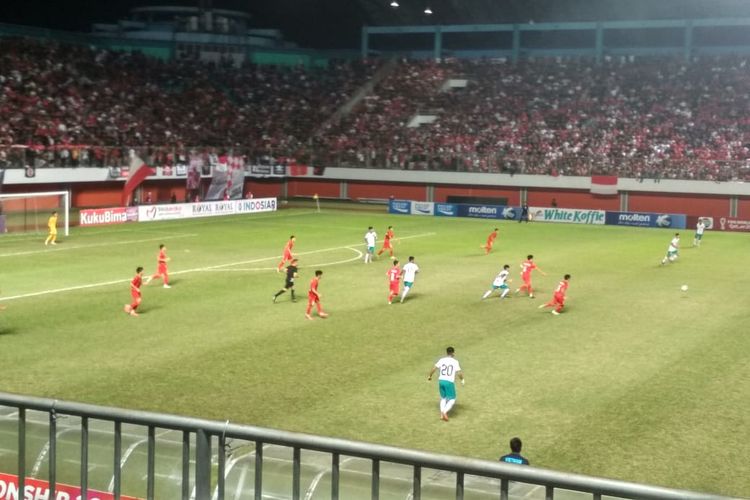 Laga timnas U16 Indonesia vs Vietnam pada final Piala AFF U16 2022 di Stadion Maguwoharjo, Sleman, Yogyakarta, Jumat (12/8/2022) malam WIB.