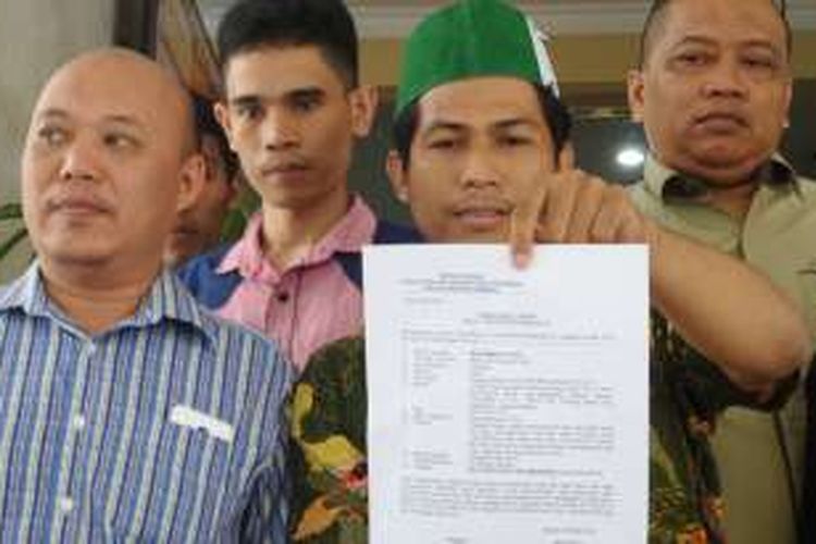 Pengurus Besar HMI melaporkan Wakil Ketua KPK Saut Situmorang ke Bareskrim Polri atas tuduhan pencemaran nama baik, Senin (9/5/2016).