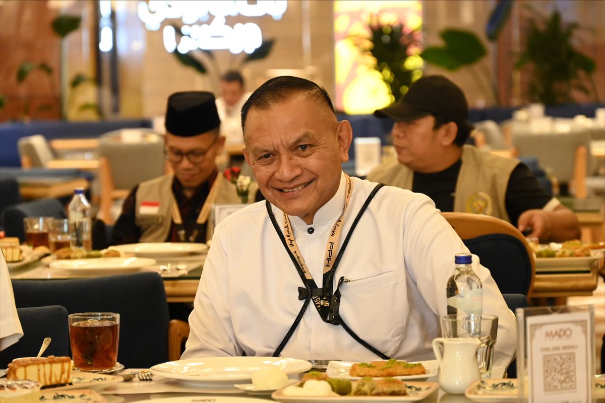 Wakil Ketua DPR Lodewijk Freidrich Paulus.