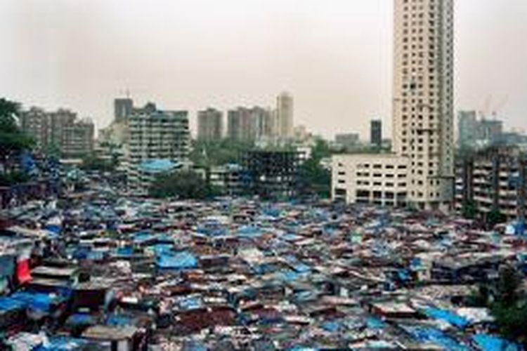 Tidak ada perencanaan kota yang terpusat, sementara menara terus bermunculan di pusat Mumbai.