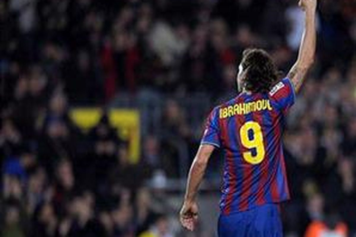 Penyerang Barcelona, Zlatan Ibrahimovic.