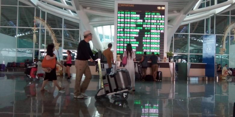 A file photo of I Gusti Ngurah Rai International Airport in Bali dated Feb. 9, 2016. The Indonesian resort of Bali remains the main tourist destination for international travelers.  