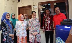 PAM JAYA dan TP PKK DKI Jakarta Bagikan 357 Toren Gratis di Jaktim
