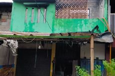 Rumah Dua Lantai di Pondok Kopi Terbakar, Diduga akibat Korsleting dari Kabel TV