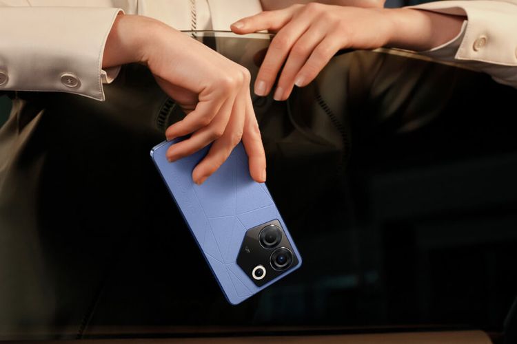 Tecno Mobile resmi meluncurkan smartphone Camon 20 Pro 5G ke Indonesia, Selasa (12/9/2023). Perangkat tersebut dijual seharga Rp 4.299.000 dan sudah dapat dibeli di e-commerce rekanan atau toko ritel