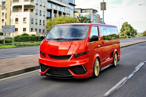 Modifikasi Toyota HiAce, Pakai Mesin V12 Tenaga Tembus 600 Hp