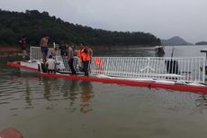 Angkut 40 Wisatawan, Sebuah Kapal Tenggelam di Danau Koto Panjang, 1 Penumpang Tewas