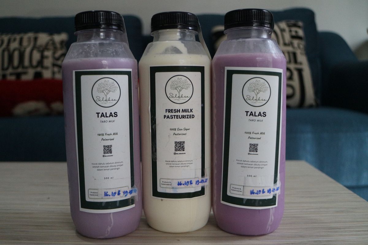 Dua varian Selaksa Susu, pasteurisasi original dan talas