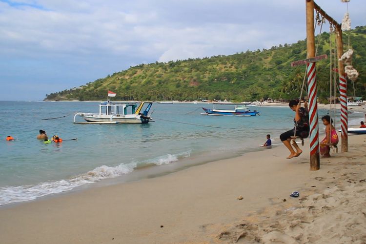Pelabuhan Gili Mas menjadi alternatif bagi masyarakat Lombok dan wisatawan selain dari Pelabuhan Lembar.
