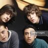 Lirik dan Chord Lagu Ten Storey Love Song - The Stone Roses