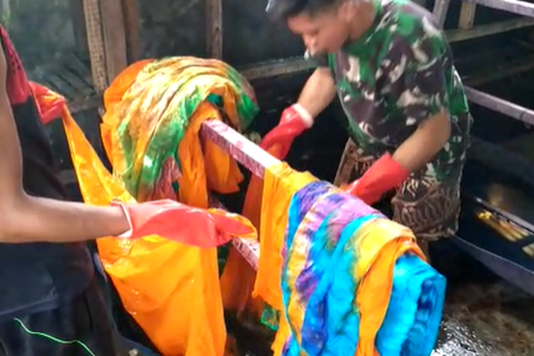 Proses Produksi Batik Tubo Kustalani