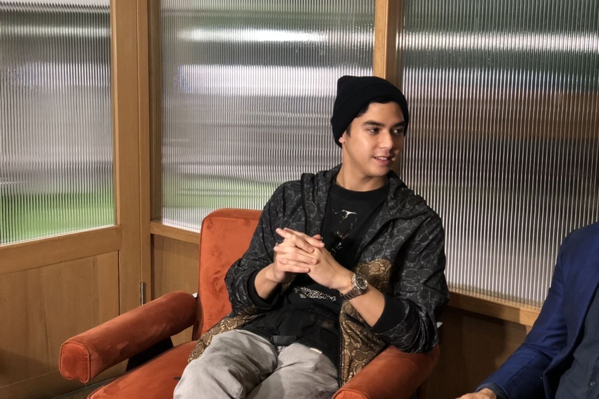Al Ghazali Beri Nasihat Perkawinan untuk Adik El Rumi Jelang Pernikahan