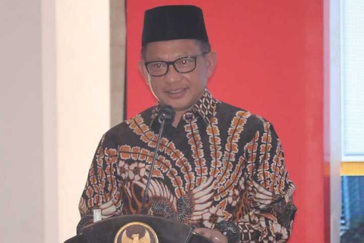 Home Affairs Minister Tito Karnavian delivers his speech during an event in Malang, East Java on August 7, 2020. 