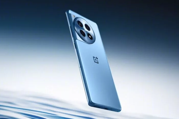 Tampilan OnePlus 12R yang akan meluncur di pasar global pada Januari 2024