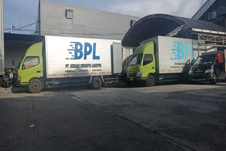 Berkah Permata Logistik (BPL) senantiasa menjalin kemitraan erat dengan penyedia transportasi lokal guna meningkatkan layanan. 