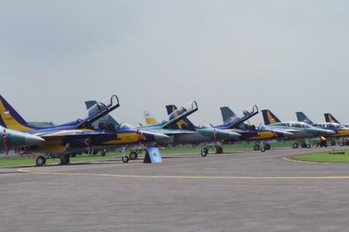 Pesawat Tempur TNI AU Tergelincir di Madiun Saat Latihan