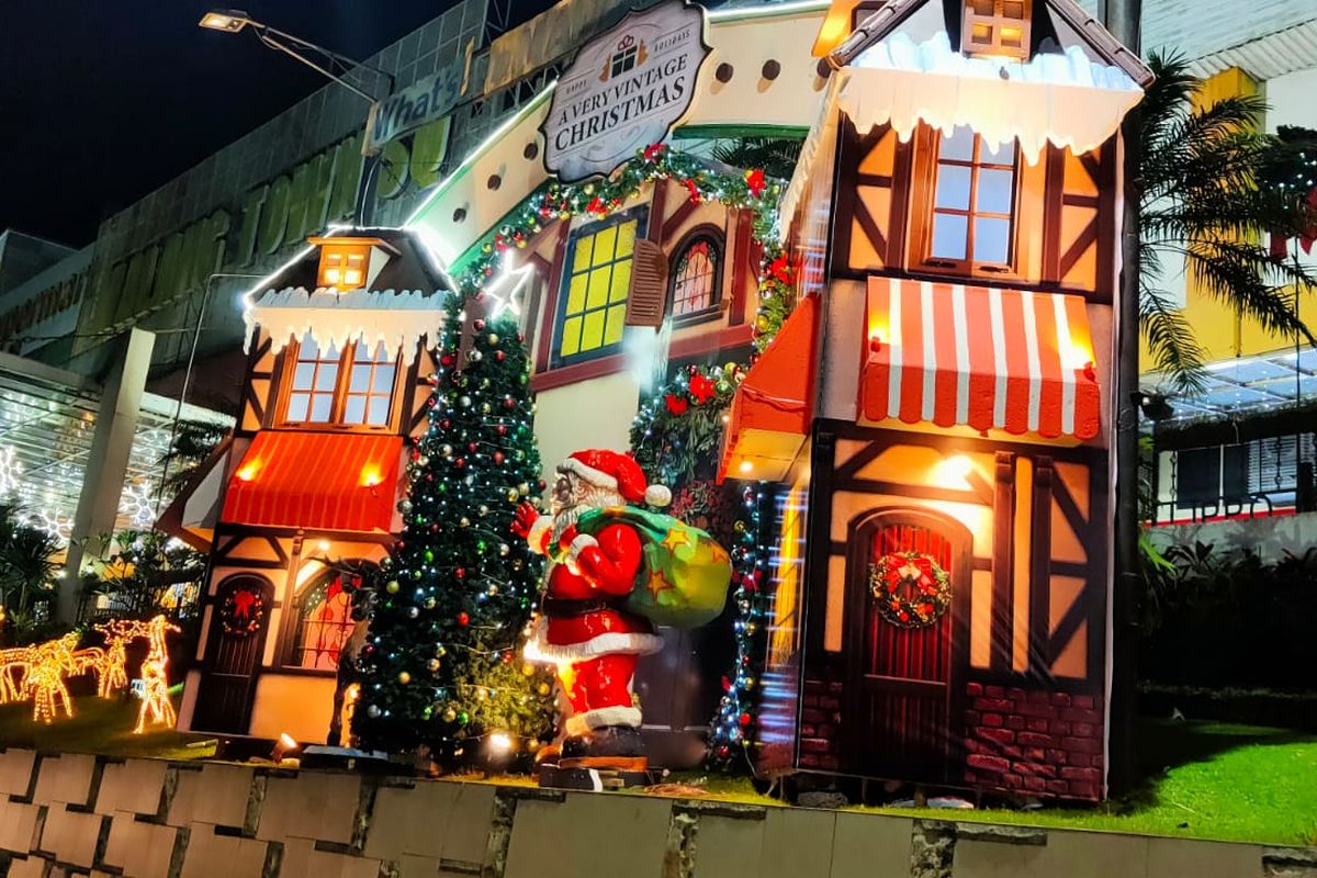 Tema Natal di Lippo Mall