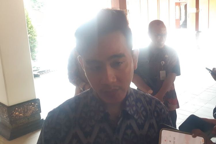 Wali Kota Solo sekaligus Wapres terpilih, Gibran Rakabuming Raka di Balai Kota Solo, Jawa Tengah, Selasa (4/6/2024).