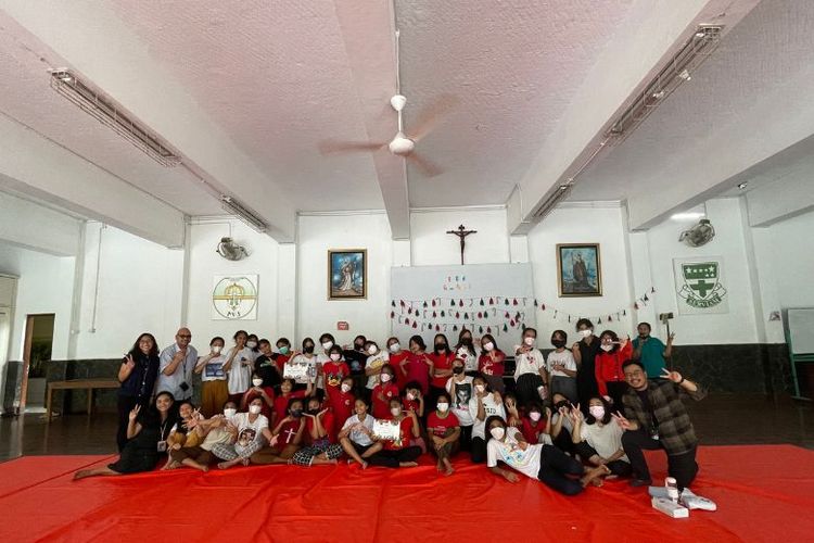 HKI berbagi di momen Natal 2022 dengan menyumbang donasi dan sembako ke Panti Asuhan Vincentius Putri 