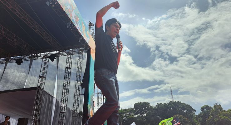Kampanyekan Ganjar di Bandung, Adian: Anak Kita Tidak Boleh Hilang karena Berbicara