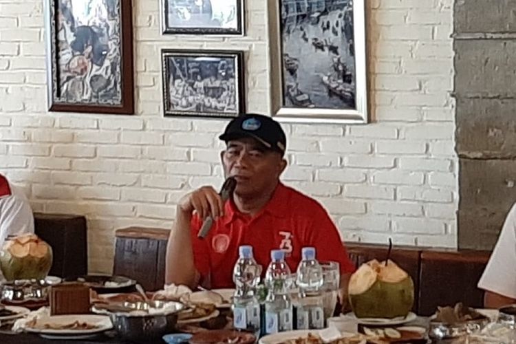 Mendikbud Muhadjir Effendy saat menjelaskan pencapaian dan kinerja Kemendikbud periode 2014-2019,  Sabtu (19/10/2019) di Jakarta.