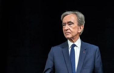 Amankan Bisnis, Triliuner Bernard Arnault Tunjuk Putra Keempat ...