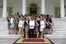 Presiden Jokowi dan Finalis Puteri Indonesia Bahas Generasi Milenial
