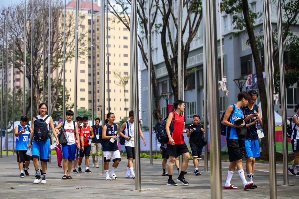 Para atlet peserta Asian Games 2018 dari berbagai negara tiba di Wisma Atlet Kemayoran, Jakarta Utara, Rabu (15/8/2018). Panitia Asian Games 2018 (INASGOC) mencatat sudah 1.483 Atlet dari 37 negara peserta yang menghuni Wisma Atlet Kemayoran.