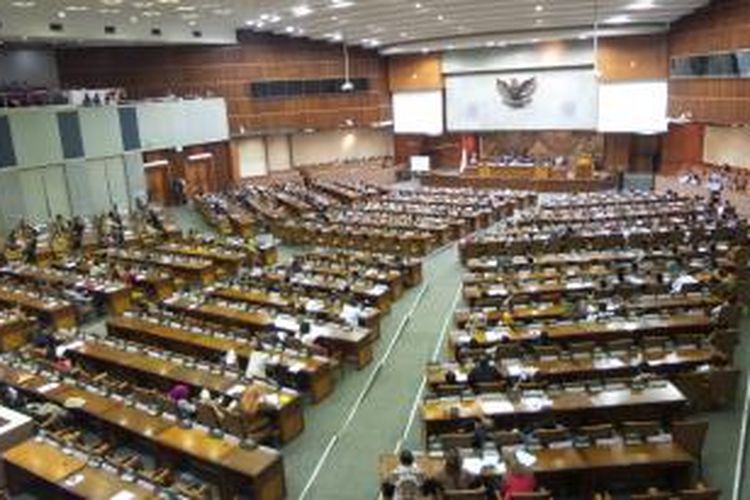 Situasi rapat paripurna, Selasa (23/6/2015).