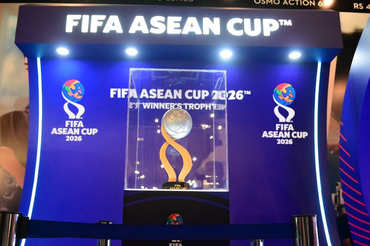 Trophy Tour ASEAN Cup Sambangi Bandung, Laga-laga Seru di Depan Mata