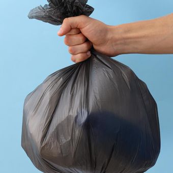 Ilustrasi kantong sampah.