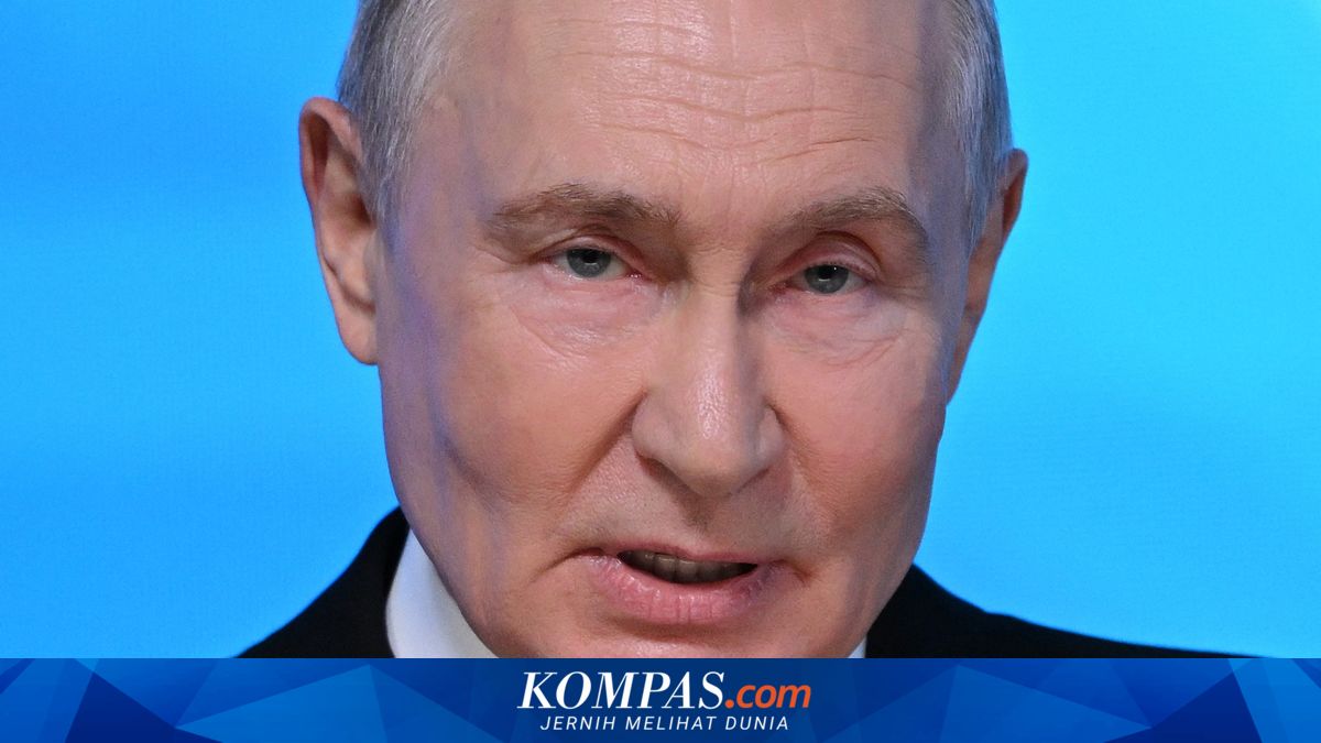 Putin Invites Zelenskyy to Moscow for Direct Peace Negotiations with Security Guarantees