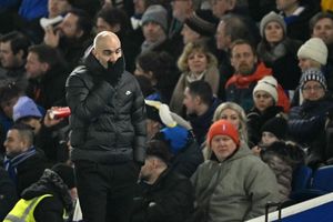 Maresca Blak-blakan Usai Chelsea Keok dari Leeds, Ungkit Performa Kontra Barca