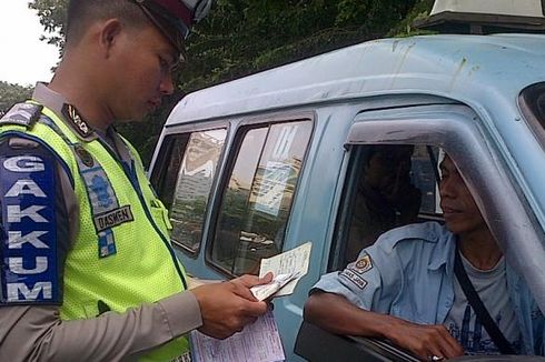 Beredar Pesan Polisi Jebak Pengendara yang Ajak 