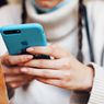 Hati-hati, Keseringan Main Smartphone bisa Timbulkan Cedera Ini
