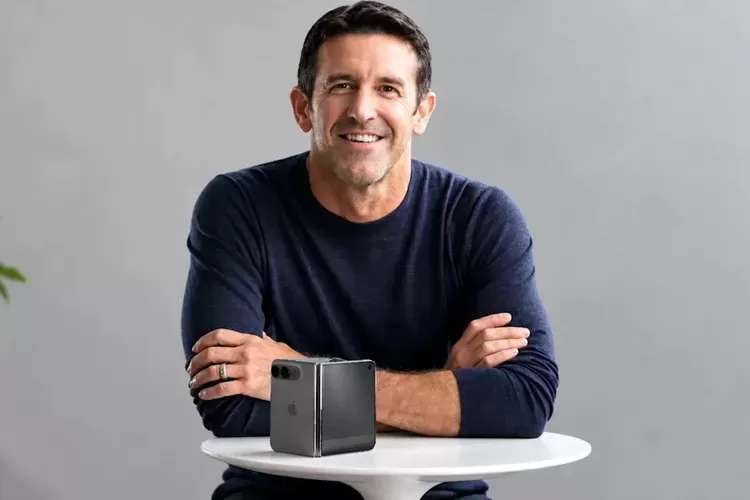 Apple Jajaki HP Lipat sejak 2011, Jauh sebelum Galaxy Fold Lahir