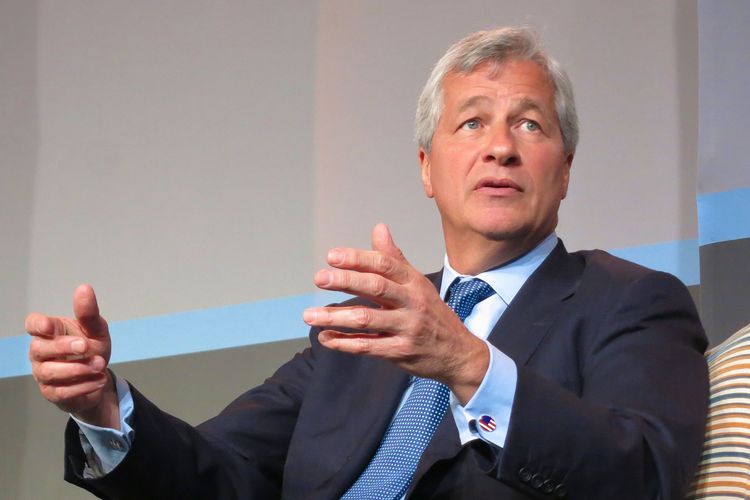 Laba JPMorgan Pecahkan Rekor, IPO SpaceX dan Trading Saham Jadi Penopang