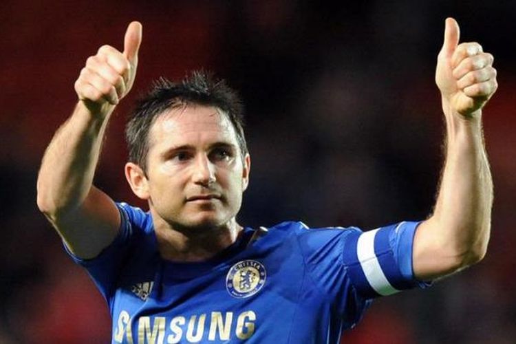Frank Lampard semasa masih menjadi pemain Chelsea. Lampard menjadi satu-satunya gelandang yang masuk 10 besar daftar top skor sepanjang masa Premier League. Sepanjang kariernya, Lampard mencetak 177 gol di Premier League.